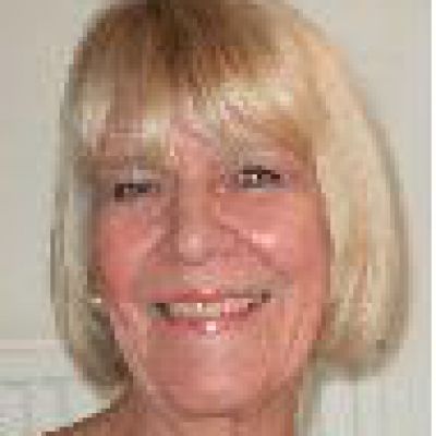 Pauline Montgomery | Playhouse 2 Oldham | Fri 28th October 2011 Lineup