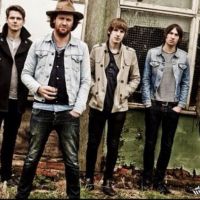 Young Rebel Set
